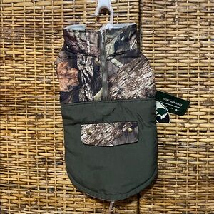 NWT MOSSY OAK  green Camo Dog Coat Winter hunting Jacket L